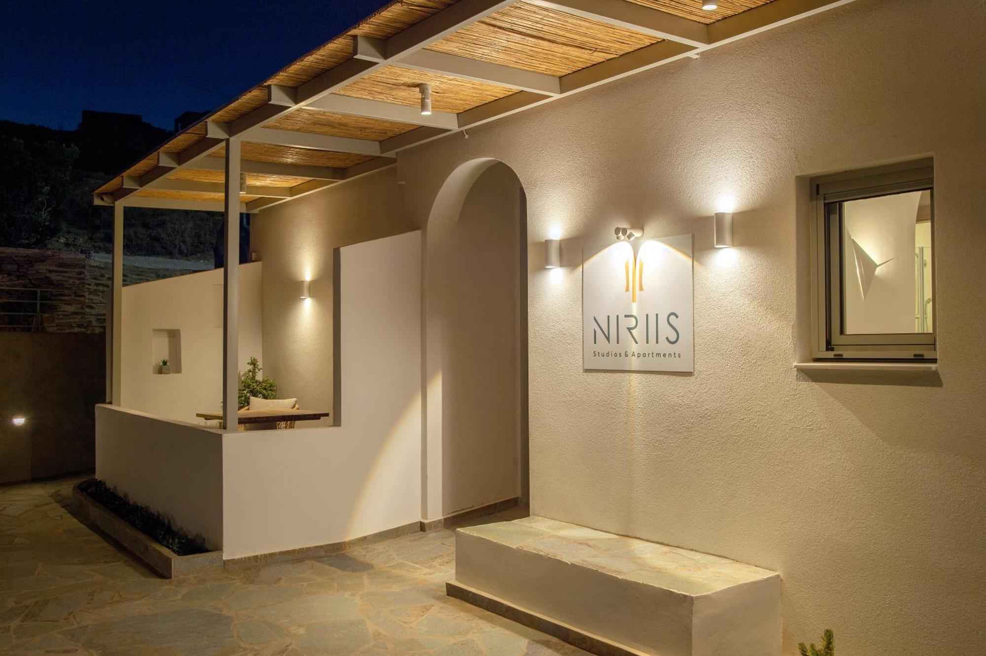 Niriis Sea View Studio Melite Batsi Batsíon Eksteriør bilde